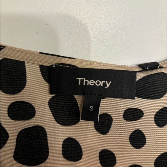 NWT Theory Sz SMALL leopard print silky camisole - Picture 4 of 4